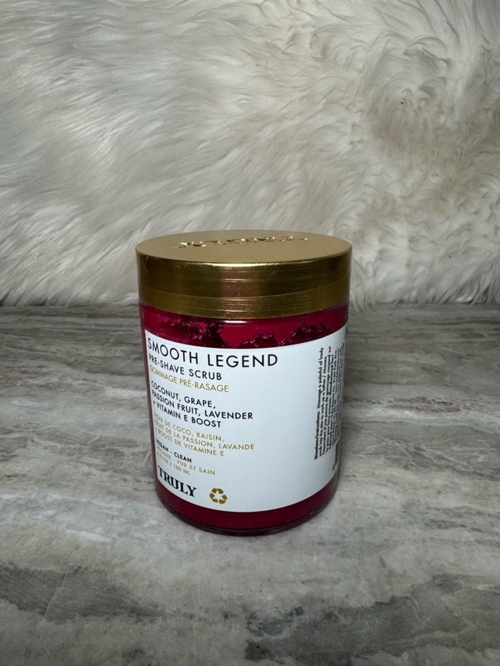 TRULY Smooth Legend Pre-Shave Scrub